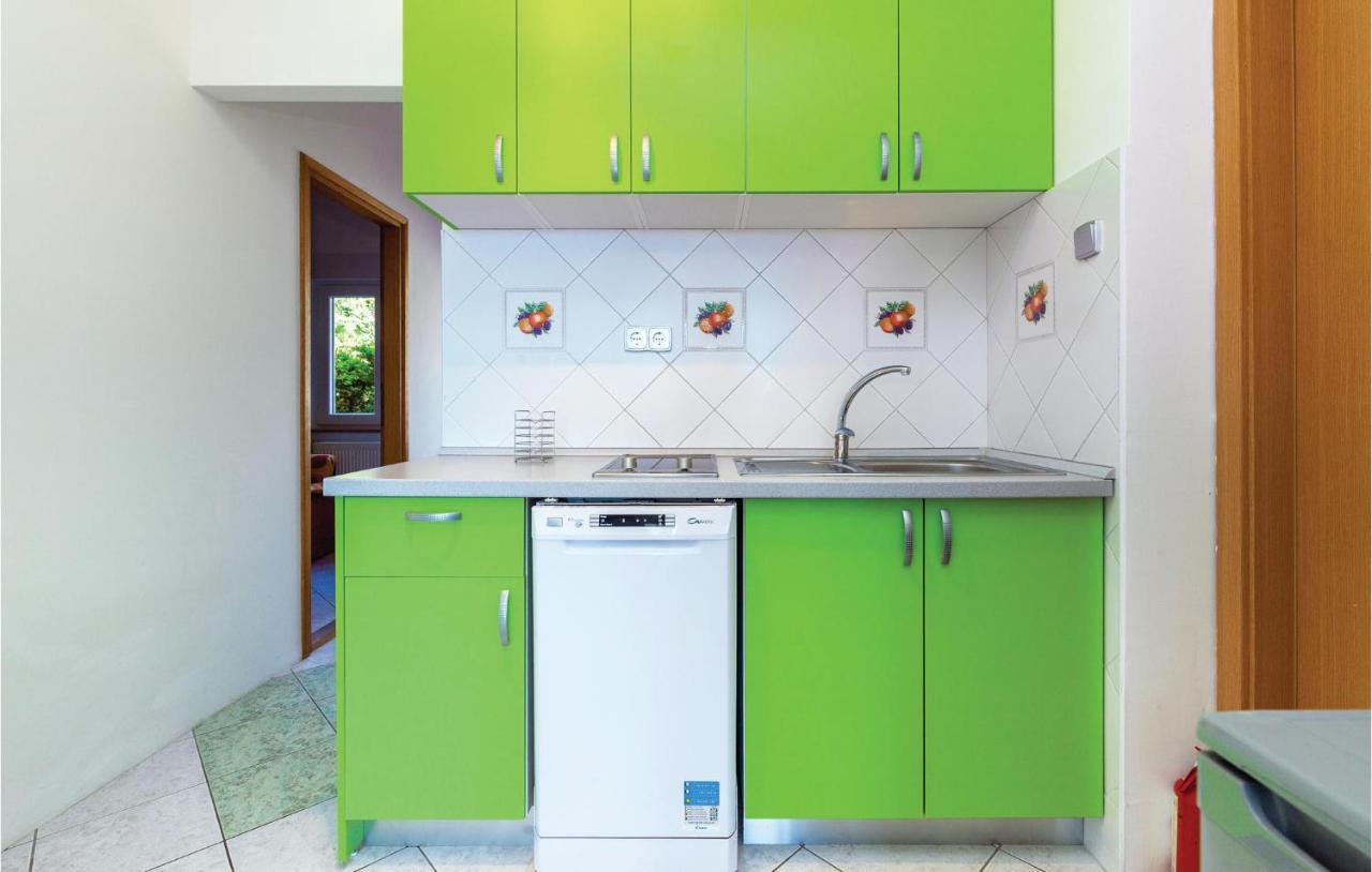 Beautiful Apartment In Crikvenica With Kitchen Экстерьер фото