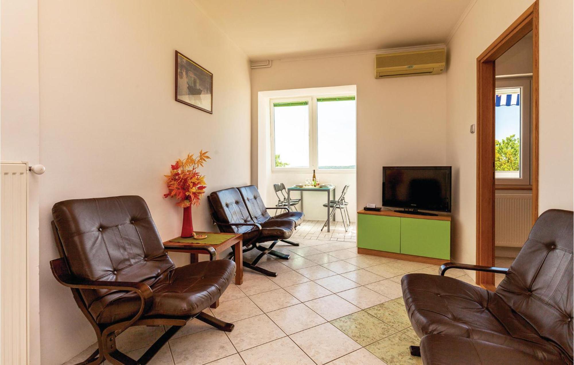 Beautiful Apartment In Crikvenica With Kitchen Экстерьер фото